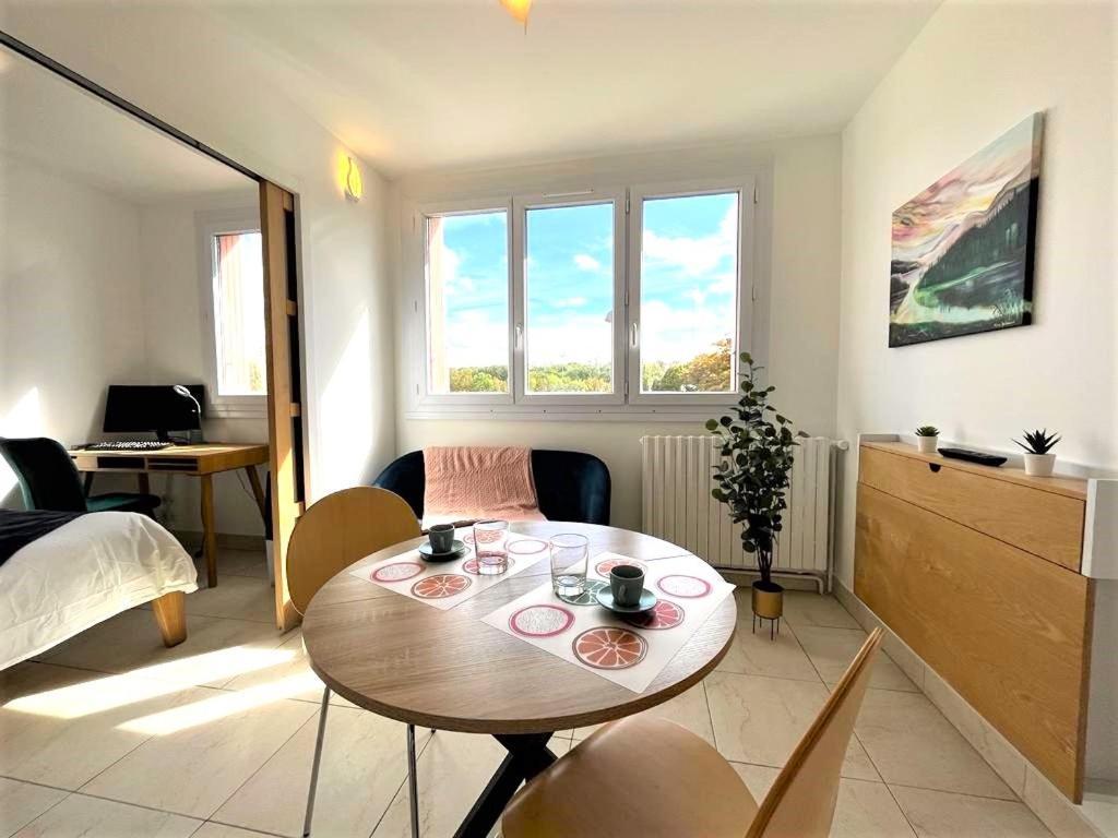 Le Prasino - Paisible Appartement Proche Rer - Bail Mobilite Масси Экстерьер фото